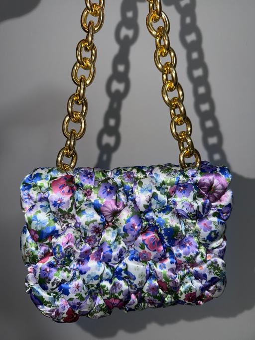 Buy & Sell Pear Tree Derby - Photos for Floral Quilted Shoulder Bag with Gold Chain