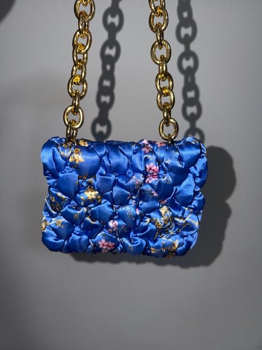 Buy & Sell Pear Tree Derby - Photos for Blue Floral Quilted Mini Shoulder Bag