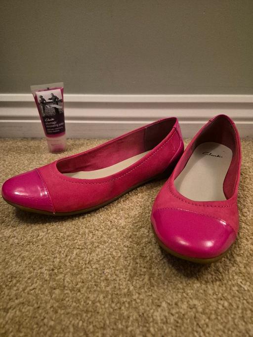 Buy & Sell Brockmoor Dudley - Photos for PINK BALLET SHOES 5.5
