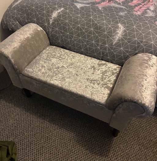 Buy & Sell Bishops Cleeve Cheltenham - Photos for Crushed velvet chase, lampshade and stool set