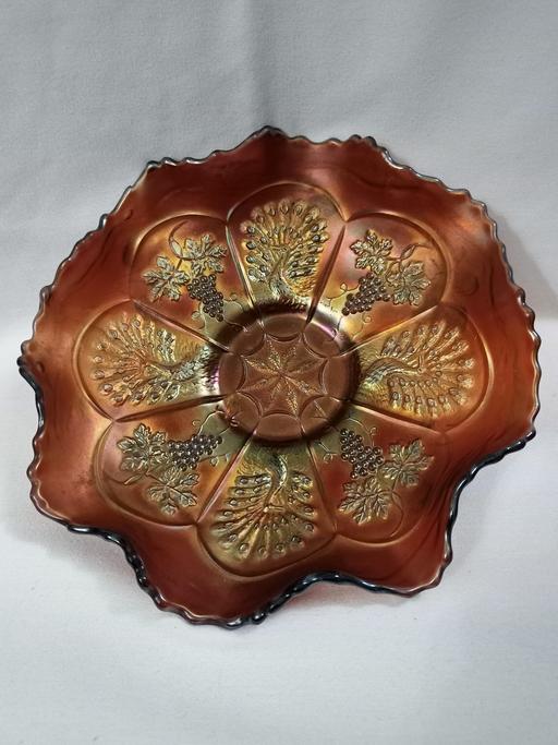 Buy & Sell Hall Green Birmingham - Photos for VINTAGE FENTON PEACOCK/GRAPE CARNIVAL GLASS.