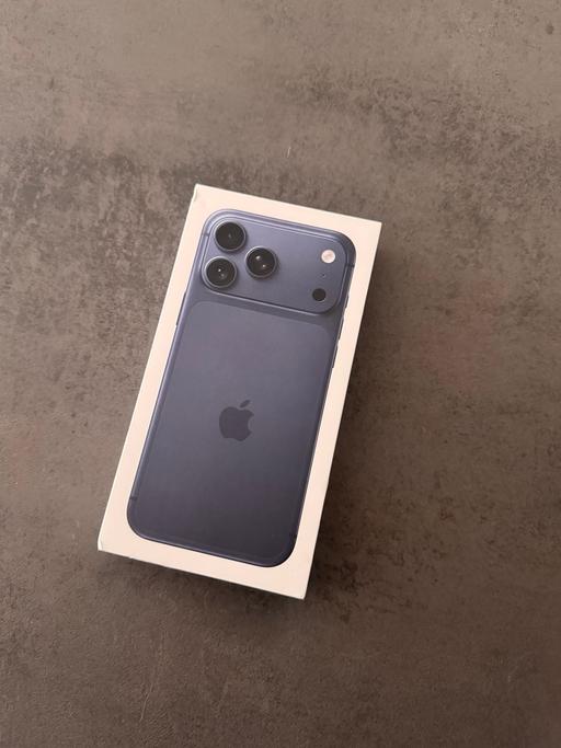 Buy & Sell Mitcham Merton - Photos for Iphone 17 pro max