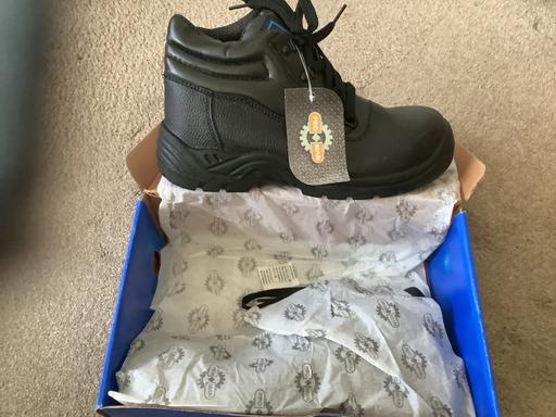 Buy & Sell Vale Park Wychavon - Photos for Work boots