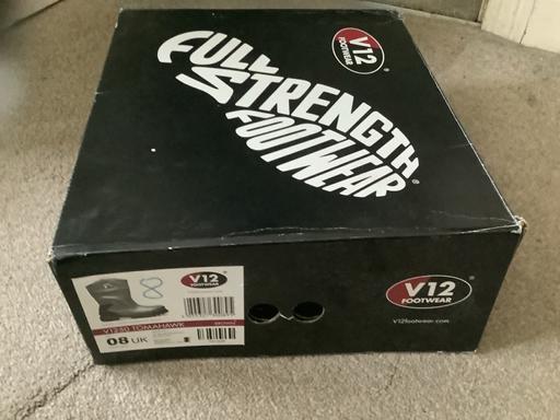 Buy & Sell Vale Park Wychavon - Photos for V12 tomahawk work boots