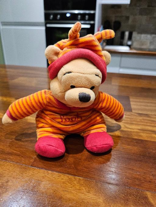 Buy & Sell Bradmore Wolverhampton - Photos for DisneyStore Pooh bear beanie teddy
