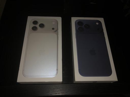 Buy & Sell Camberwell South East London - Photos for Apple iphone 17 pro max 1TB blue or silver