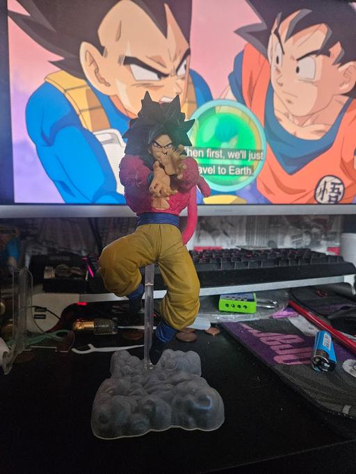 Buy & Sell Stratford East London - Photos for super saiyan 4 goku figure