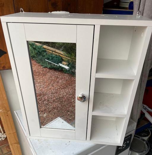 Buy & Sell Cadeby Doncaster - Photos for White bathroom cupboard and mirror