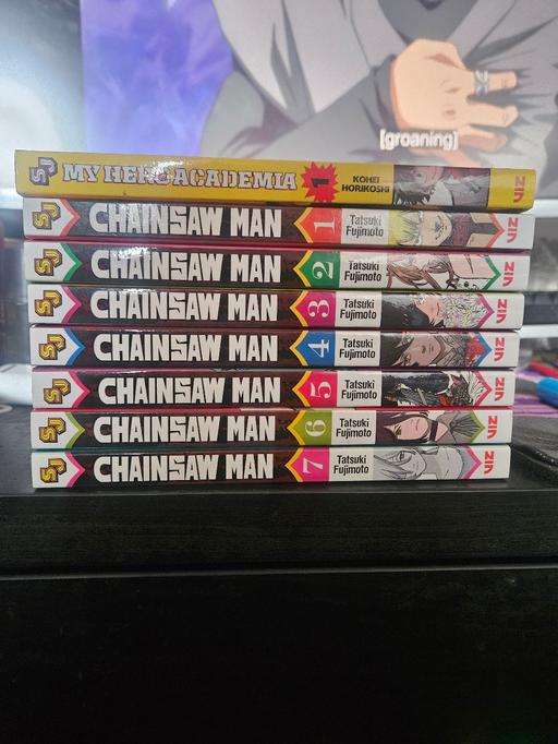 Buy & Sell Stratford East London - Photos for chainsaw man 1-7 and my hero academia 1