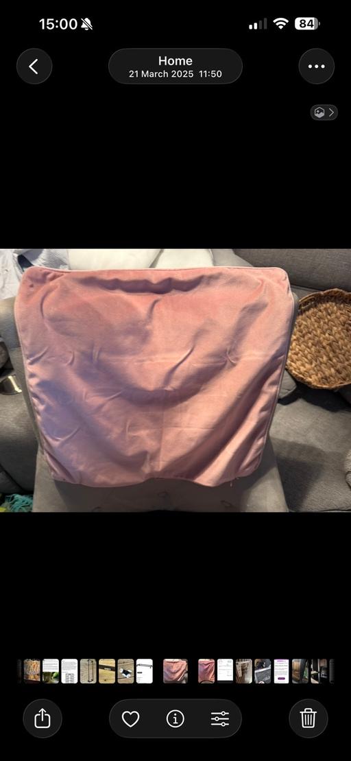 Buy & Sell Brierley Hill Dudley - Photos for Blush pink velvet cushion covers