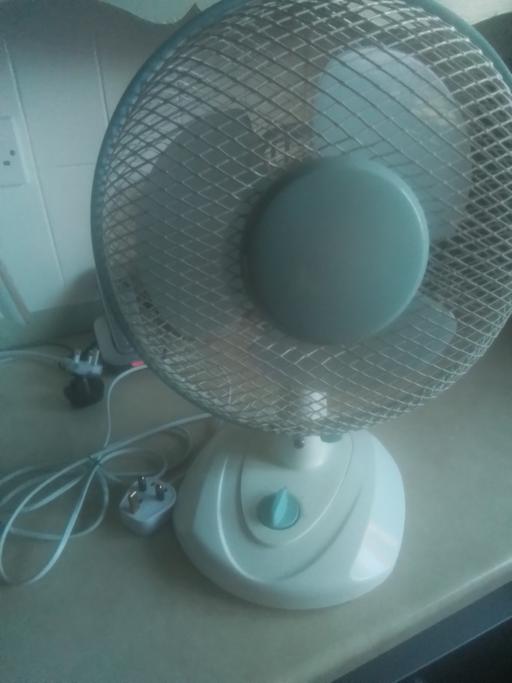 Buy & Sell Aldridge Walsall - Photos for TESCO 9INS DESK FAN