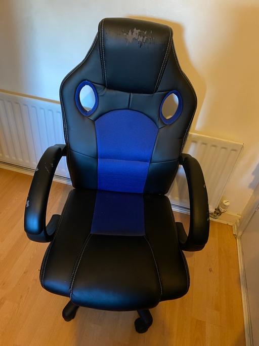 Buy & Sell West Bromwich Sandwell - Photos for Gaming Chair -free