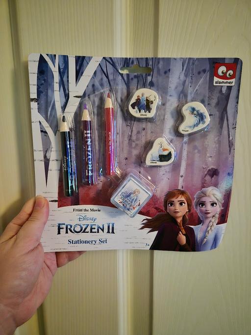 Buy & Sell Crumpsall Manchester - Photos for new Disney Frozen Stationary Set