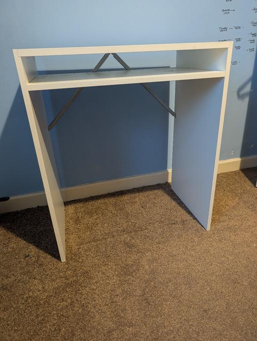 Buy & Sell Greenmount Bury - Photos for White computer table / desk