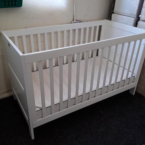 Buy & Sell Saint Pauls Trading Estate Tameside - Photos for White Silver Cross cot