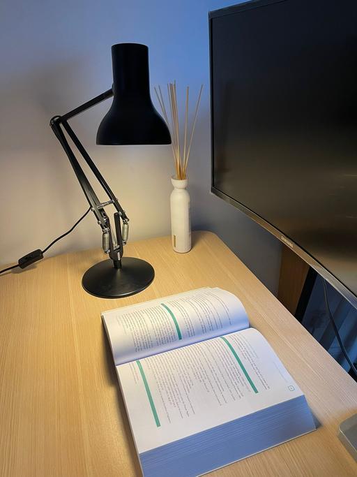 Buy & Sell Blackhorse Road East London - Photos for Anglepoise Type 75 Mini Desk Lamp – Black