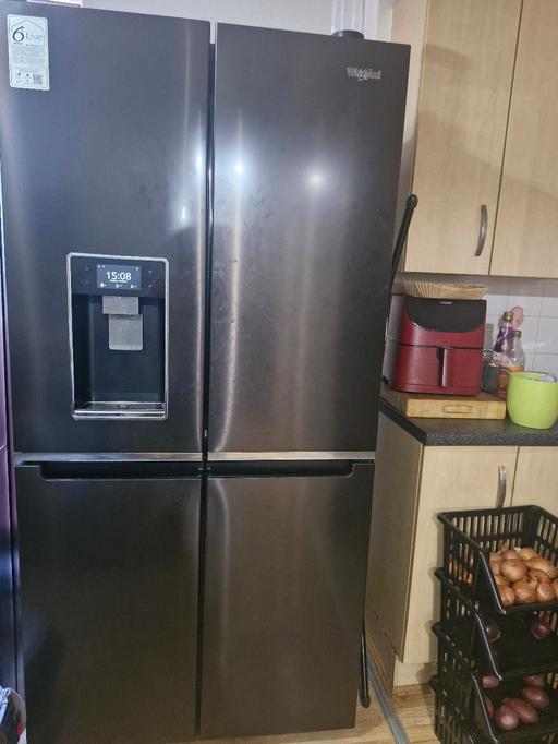 Buy & Sell Stratford East London - Photos for WHIRLPOOL AMERICAN FRIDGE/FREEZER 2023 MODEL