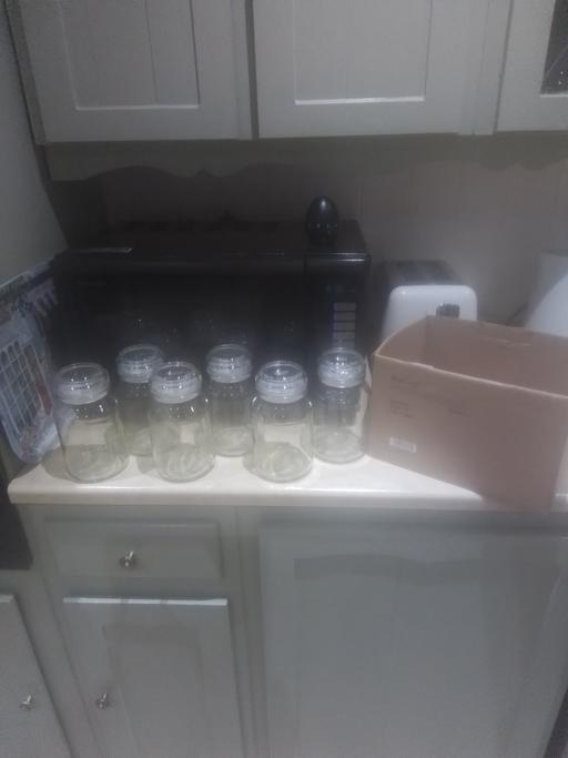 Buy & Sell Aldridge Walsall - Photos for SIX PERFRCT STORAGE JARS WITH LIDS