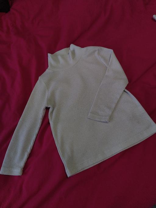 Buy & Sell Prologis Park Coventry - Photos for Girls turtle neck shirt