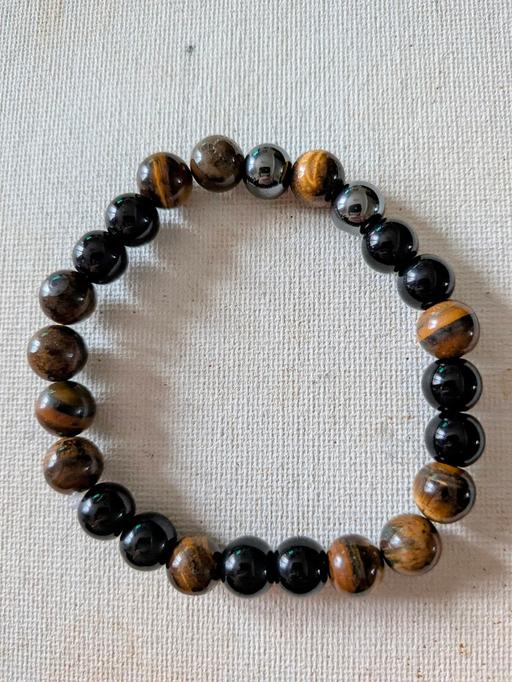 Buy & Sell Georgetown Blaenau Gwent - Photos for This 8mm wealth bracelet features hematite an