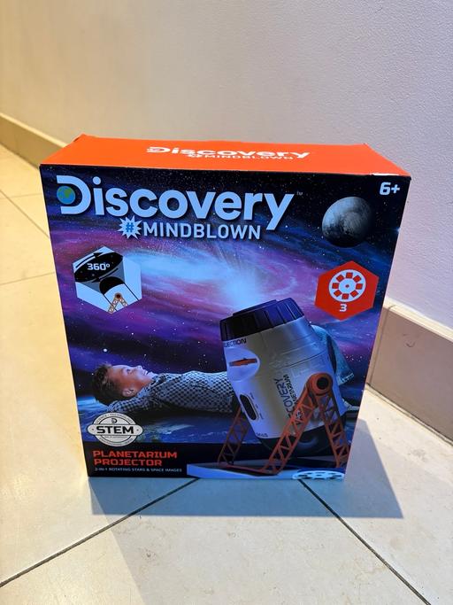 Buy & Sell Ealing Broadway West London - Photos for Discovery planetarium projector