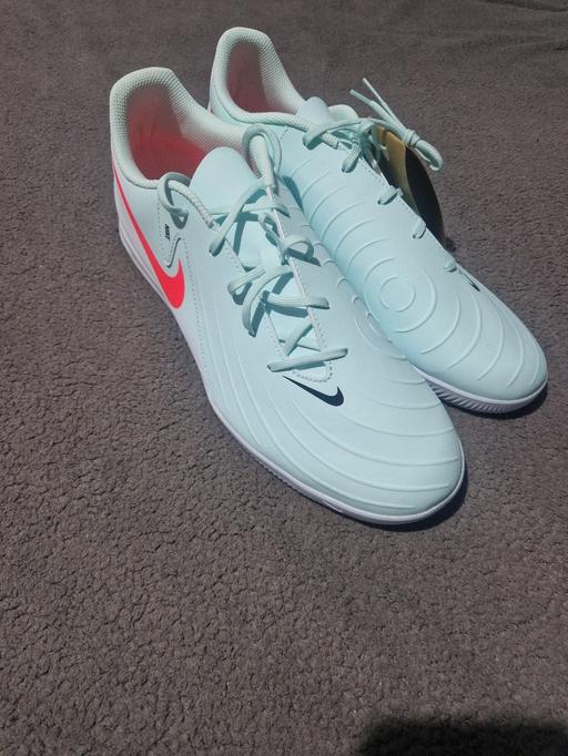 Buy & Sell Walsall Town Centre Walsall - Photos for Mens Nike Football Trainers Size 12