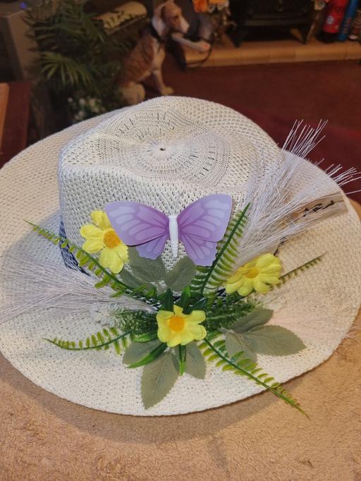 Buy & Sell Biggleswade Central Bedfordshire - Photos for ladies hats