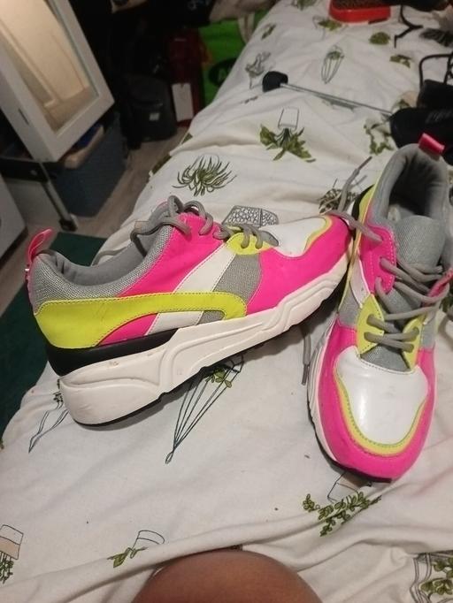 Buy & Sell Ardwick Manchester - Photos for Steve madden trainers