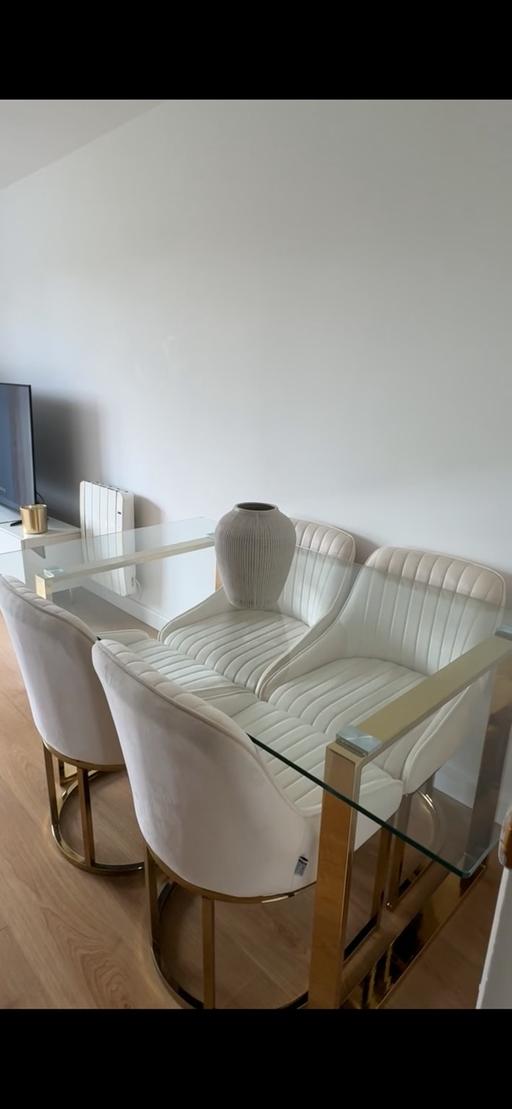 Buy & Sell Shoreditch North London - Photos for Glass Dining Table & 4 Upholstered Chairs