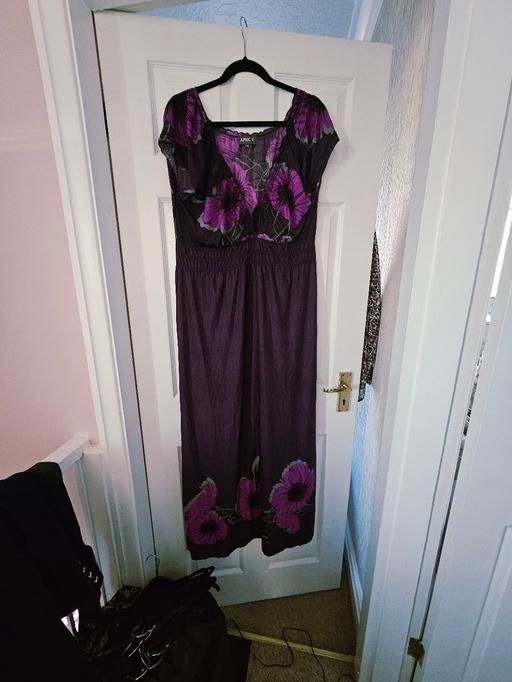 Buy & Sell Newton Doncaster - Photos for Maxi dress, size 16/18.