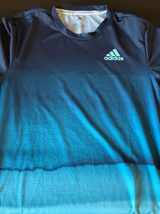 Buy & Sell South Quay East London - Photos for Adidas Performance T Shirt, size S
