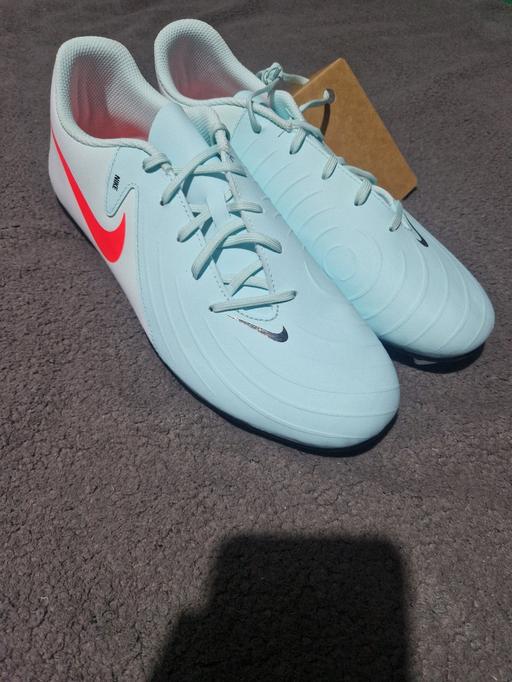 Buy & Sell Walsall Town Centre Walsall - Photos for Mens Nike Football Trainers Size 8.5