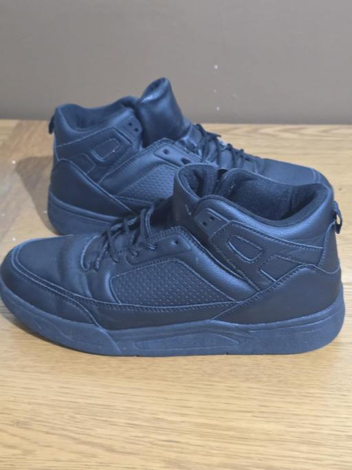 Buy & Sell Cathays Cardiff - Photos for trainers men