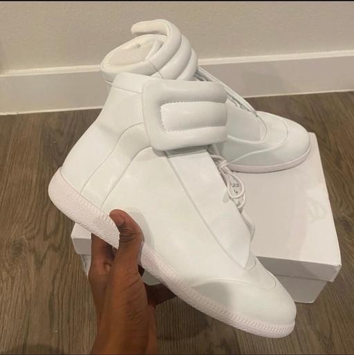 Buy & Sell Corporation Street Birmingham - Photos for Mason margiela high top future