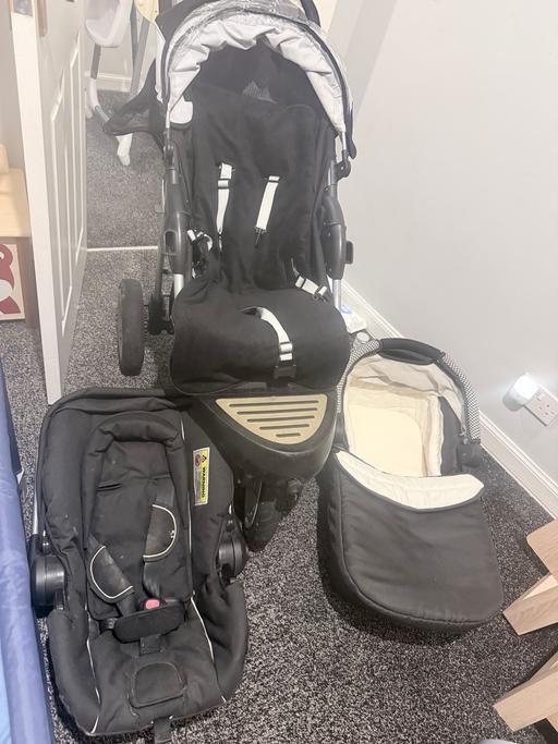 Buy & Sell Farnworth Bolton - Photos for Pram with car seat and rain cover