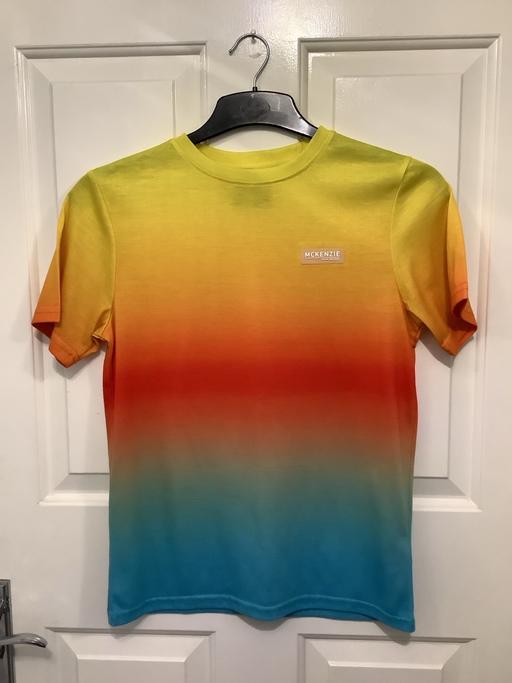 Buy & Sell Woodsetton Dudley - Photos for T-shirt 12-13yrs