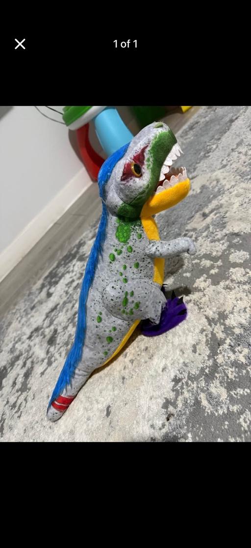 Buy & Sell Wombwell Barnsley - Photos for Battery powered walking dinosaur with sounds