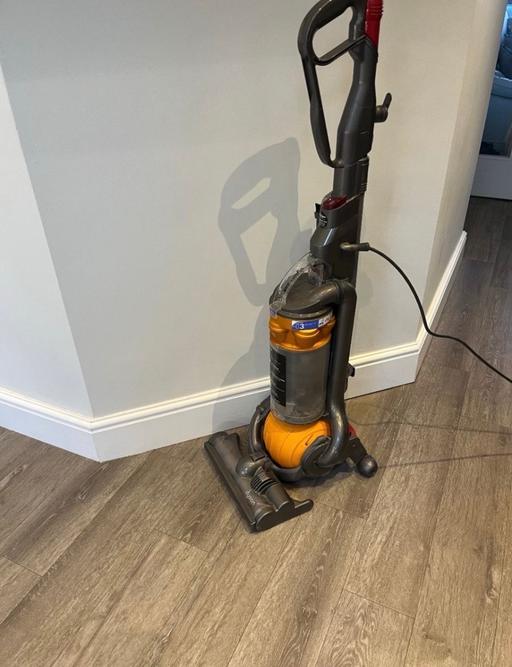 Buy & Sell Harold Park East London - Photos for Dyson DC25