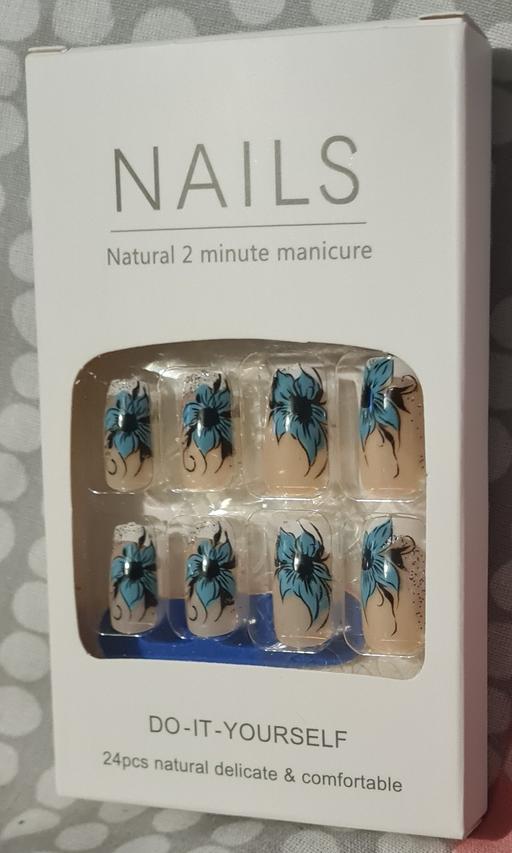 Buy & Sell Birchills Walsall - Photos for 4 boxes false nails