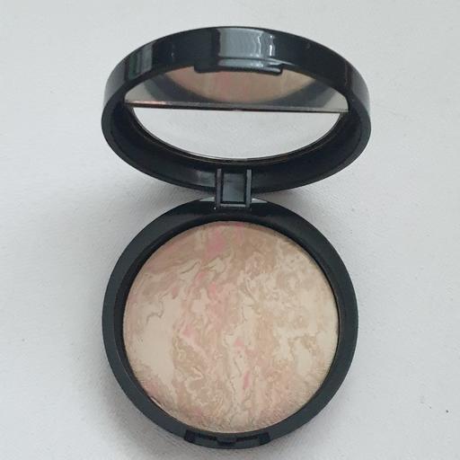 Buy & Sell Sunbury-on-Thames Spelthorne - Photos for Laura Geller Porcelain Foundation 9g New