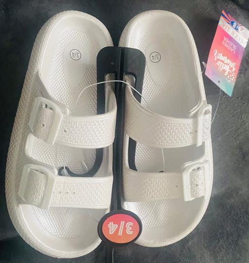 Buy & Sell Yardley Birmingham - Photos for Ladies/girls sandals size 3/4