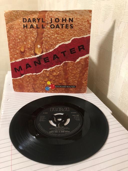 Buy & Sell Farington Moss South Ribble - Photos for Daryl Hall & John Oates - Maneater - 7” Vinyl