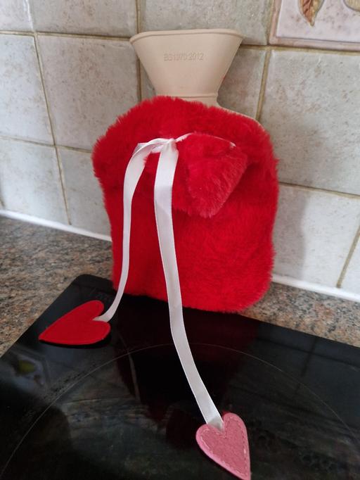 Buy & Sell Grassmoor North East Derbyshire - Photos for small hot water bottle with cover