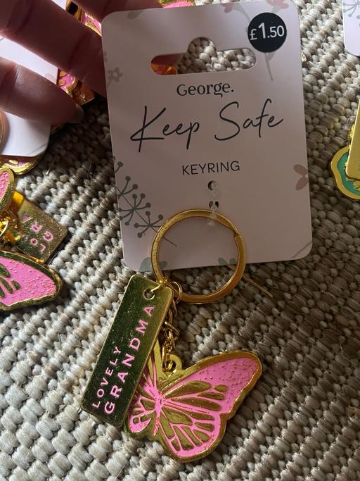 Buy & Sell Wednesfield Wolverhampton - Photos for New mum n grandma keyrings 1£ each a few