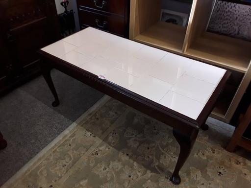 Buy & Sell Saint Pauls Trading Estate Tameside - Photos for Vintage mahogany tiled top coffee table