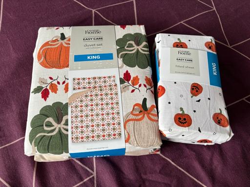 Buy & Sell Golds Hill Sandwell - Photos for King duvet cover