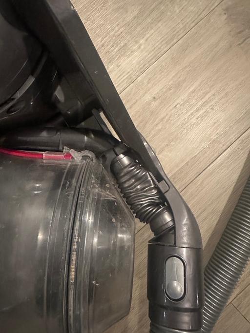 Buy & Sell Childs Hill North West London - Photos for Dyson vacuum cleaner