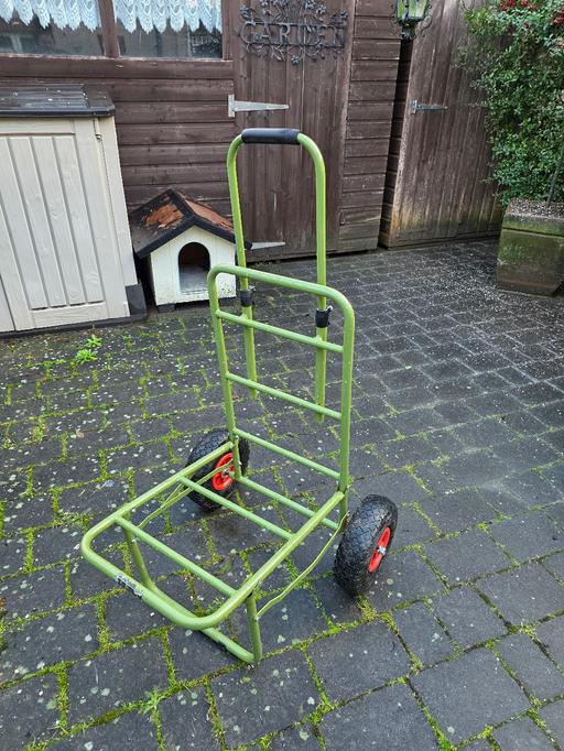 Buy & Sell Pensnett Dudley - Photos for OXBRIDGE FISHING TROLLEY