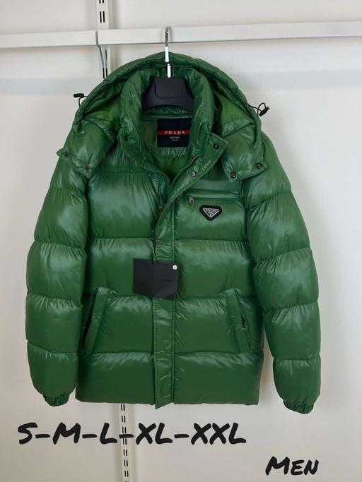 Buy & Sell Three Bridges Crawley - Photos for Prada