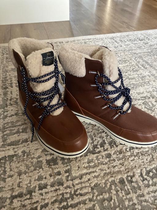 Buy & Sell Pelsall Walsall - Photos for Joules walking boots